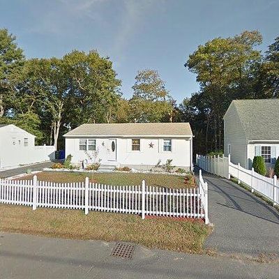 362 Parkerview St, Springfield, MA 01129