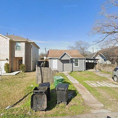 1015 E 36 Th St, Houston, TX 77022