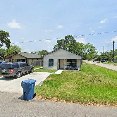 1019 Avenue E, Rosenberg, TX 77471