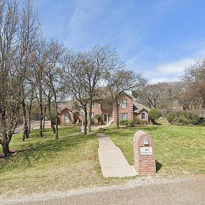 102 Hillside Dr E, Burleson, TX 76028