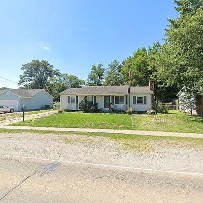 1025 N 7 Th St, Riverton, IL 62561