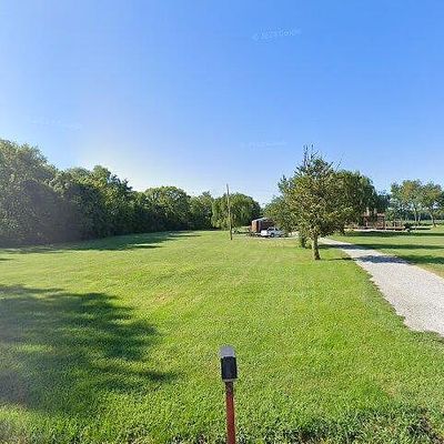 10552 Bange Rd, Marine, IL 62061