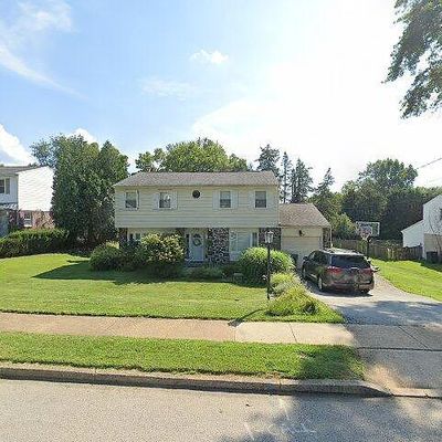 106 Red Rambler Dr, Lafayette Hill, PA 19444