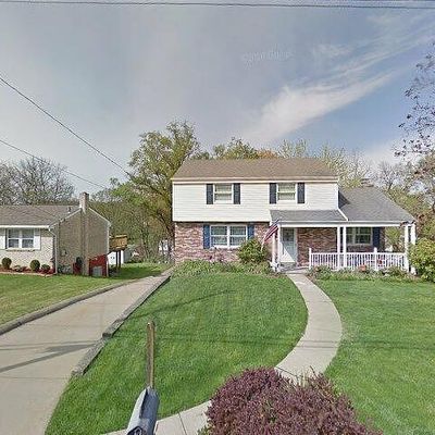 1065 Fiddleback Dr, Mc Kees Rocks, PA 15136