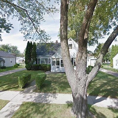 1221 Bennett St, Janesville, WI 53545