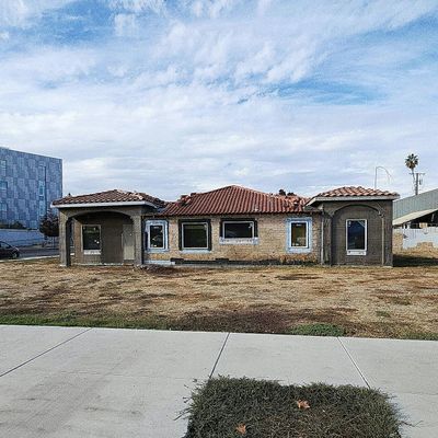 123 W 7 Th St, Madera, CA 93637