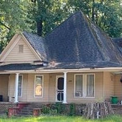 124 S Main St, Water Valley, MS 38965