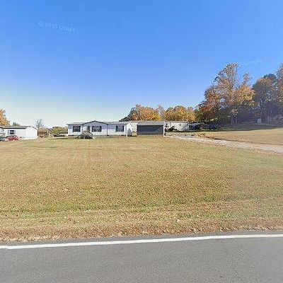 1284 Pace Rd, Hendersonville, NC 28792