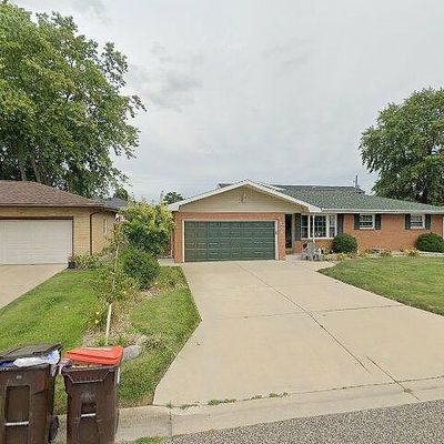 131 E Idlewood St, Morton, IL 61550