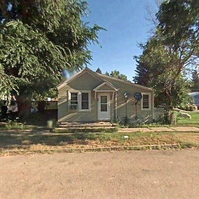 133 4 Th Ave S, Belt, MT 59412