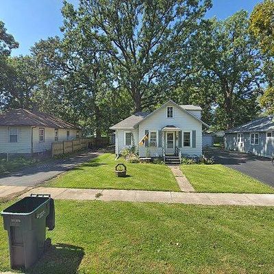 1332 Walnut St, Waukegan, IL 60085