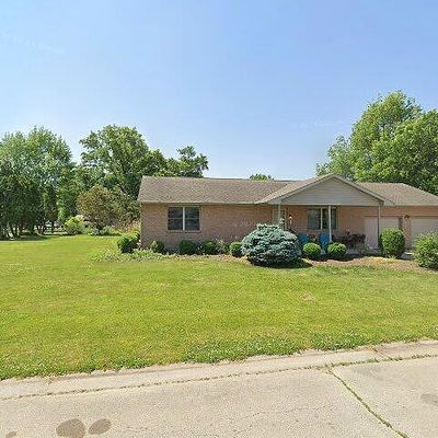 113 Maple Ln, Portland, IN 47371