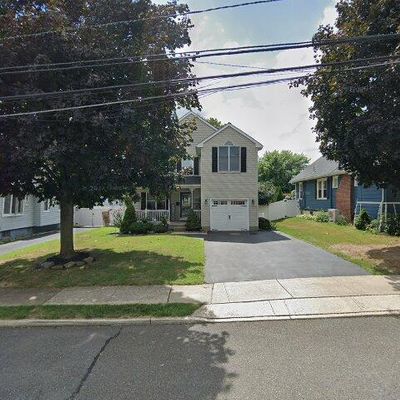 115 Locust Ave W, Hamilton, NJ 08610