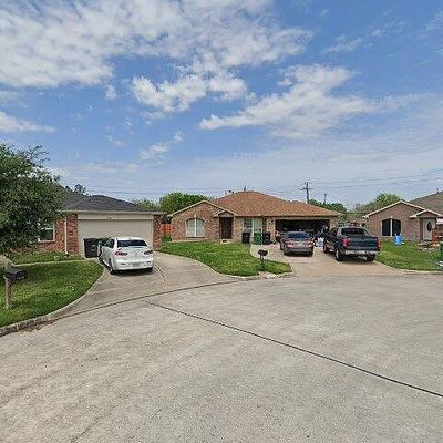 11906 Panay Village Cir, Houston, TX 77048