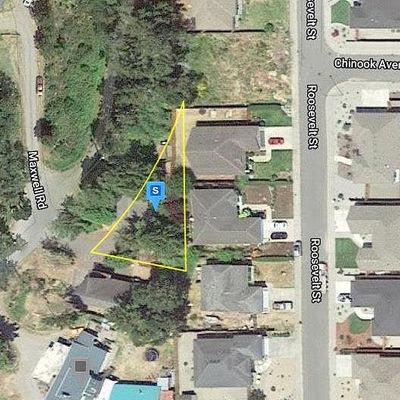 1675 Maxwell St, Coos Bay, OR 97420