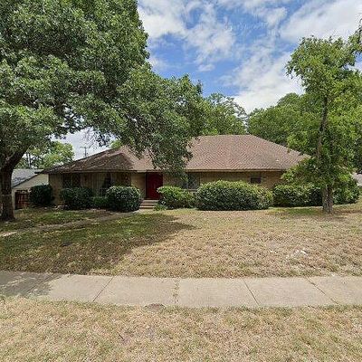 1707 Timbergrove Cir, Dallas, TX 75208