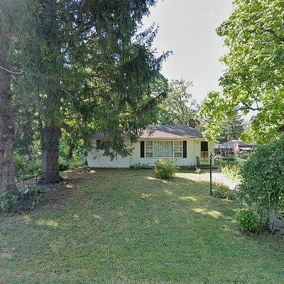 1410 E Maple Beach Dr, Edgerton, WI 53534