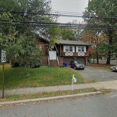 146 N Central Ave, Ramsey, NJ 07446