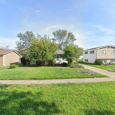 147 Saint Lawrence Blvd, Eastlake, OH 44095