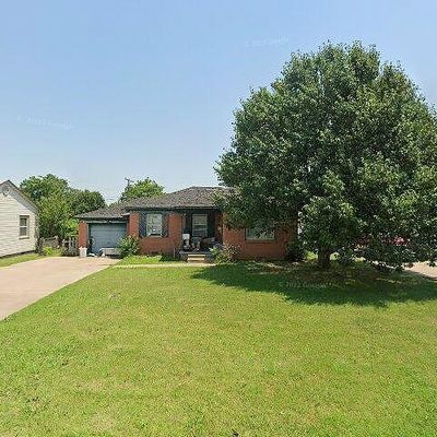 15 Nw 28 Th St, Lawton, OK 73505