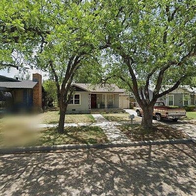 1515 Kenwood Dr, San Angelo, TX 76903