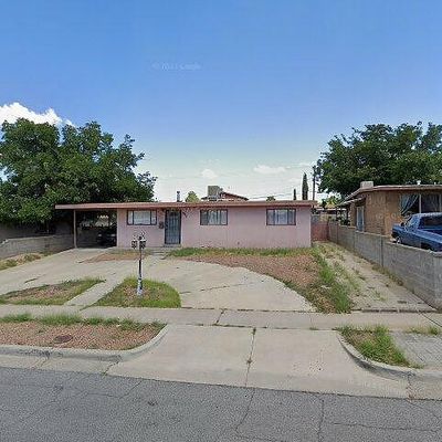 2217 El Caminito Ave, Las Cruces, NM 88001