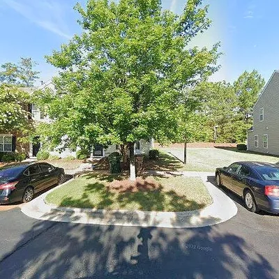 228 Hampshire Downs Dr, Morrisville, NC 27560