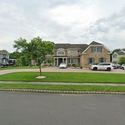 185 Dayna Ct, Toms River, NJ 08753