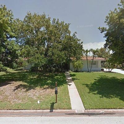 1860 Shore View Dr, Indialantic, FL 32903