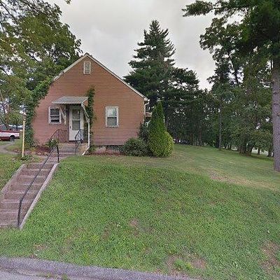 190 E Water St, Abbottstown, PA 17301