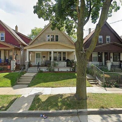 1945 W Keefe Ave, Milwaukee, WI 53206