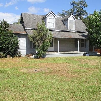 195 E Broad, Norman Park, GA 31771