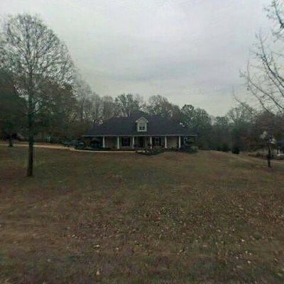 2 Greenhead Ln, Raymond, MS 39154