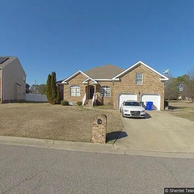 200 Goshawk Ct, Suffolk, VA 23435