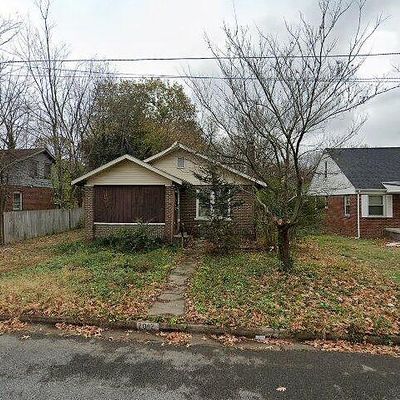 2002 Jackson St, Paducah, KY 42003