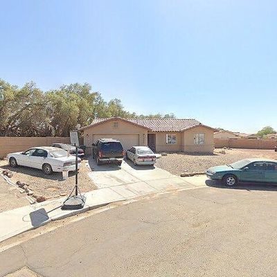 2724 S Pinedale Ave, Yuma, AZ 85365