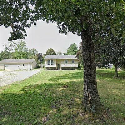 2735 S 250 E, Knox, IN 46534