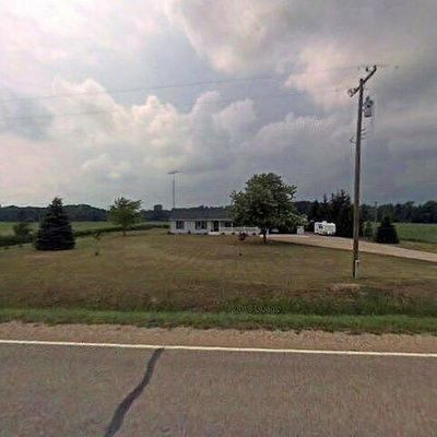 2794 Elkton Rd, Owendale, MI 48754