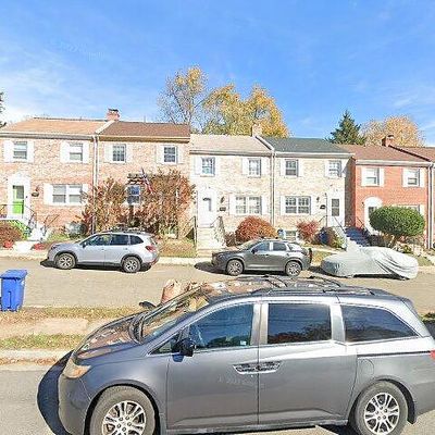 2916 E Side Dr, Alexandria, VA 22306