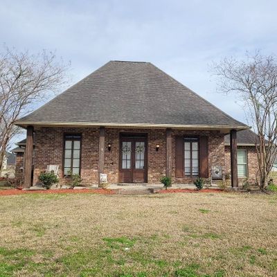 29312 S Range Rd, Livingston, LA 70754