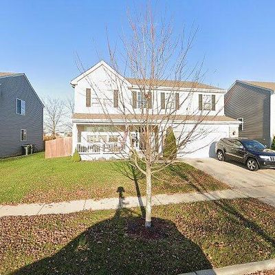 300 Minuet Cir, Volo, IL 60073