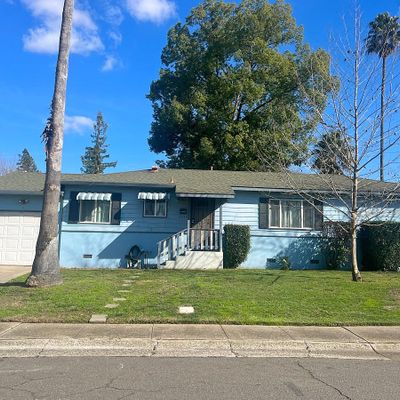 2349 Thores St, Rancho Cordova, CA 95670