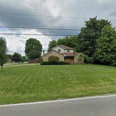 239 Clingan Rd, Struthers, OH 44471