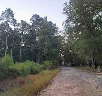 24 Santee Lakes Ct, Elloree, SC 29047