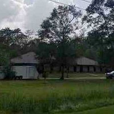 256 Northwood Dr, Carriere, MS 39426