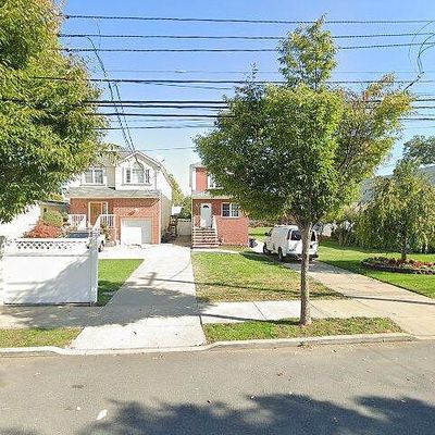 257 Van Name Ave, Staten Island, NY 10303