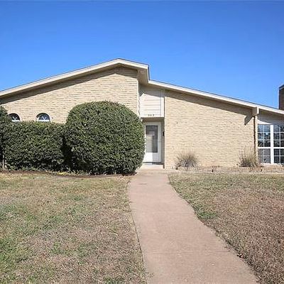 3413 High Plateau Dr, Garland, TX 75044