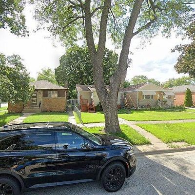 344 49 Th Ave, Bellwood, IL 60104