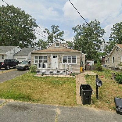 35 W 3 Rd Ave, Pine Hill, NJ 08021