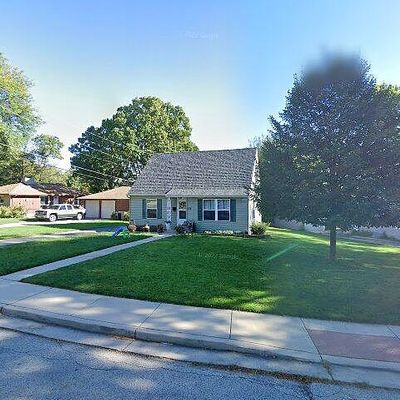 365 S Edison Ave, Elgin, IL 60123